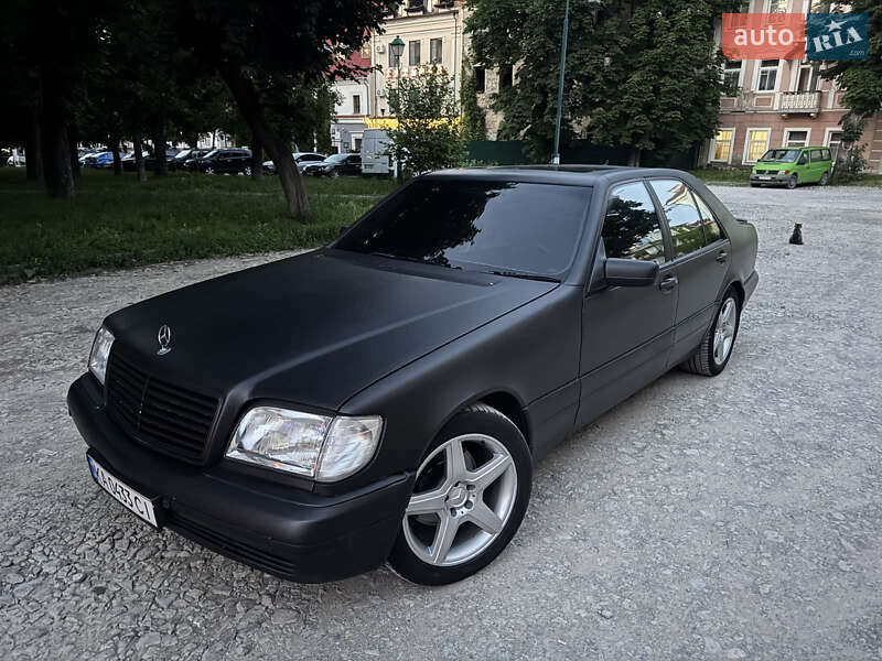 Mercedes-Benz S-Class 1998