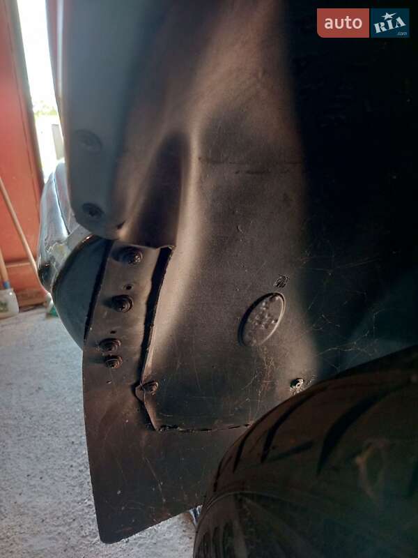 Седан Mercedes-Benz S-Class 1982 в Переяславі