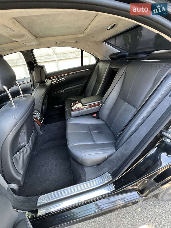 Седан Mercedes-Benz S-Class 2009 в Києві