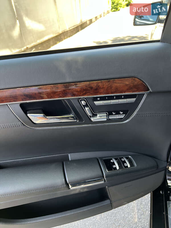 Седан Mercedes-Benz S-Class 2009 в Києві