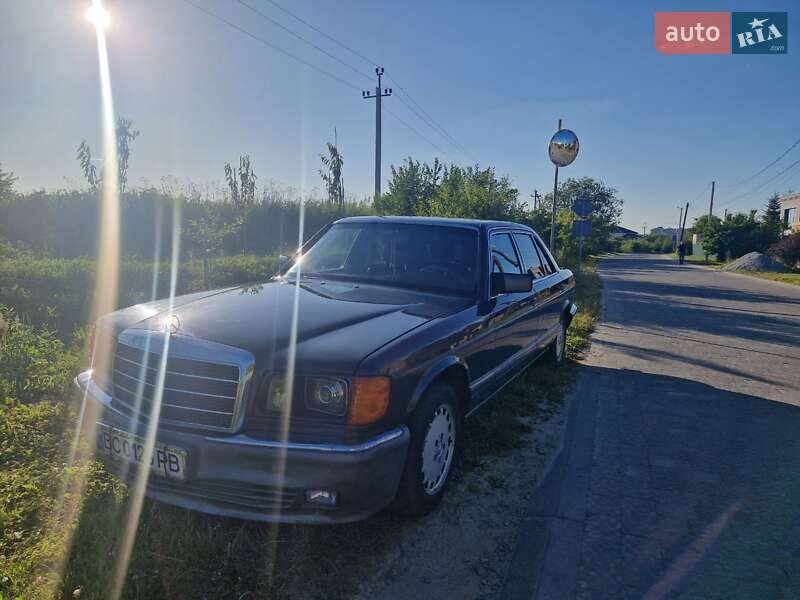 Седан Mercedes-Benz S-Class 1990 в Львове