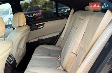 Седан Mercedes-Benz S-Class 2006 в 