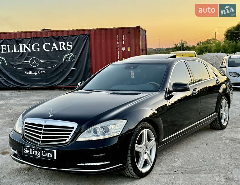 Седан Mercedes-Benz S-Class 2010 в Ровно