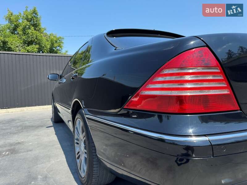 Седан Mercedes-Benz S-Class 2001 в Чернівцях