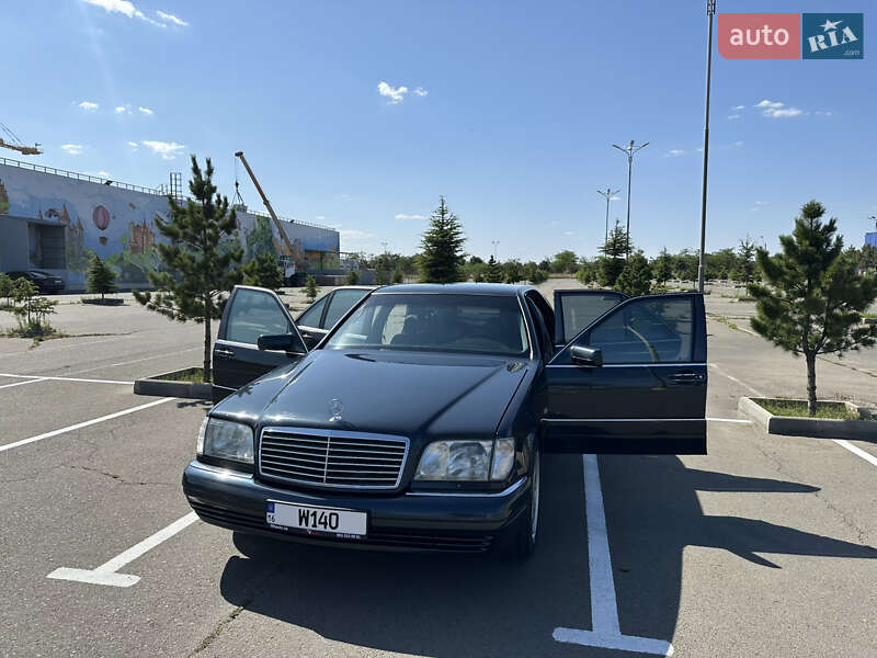 Седан Mercedes-Benz S-Class 1998 в Одессе