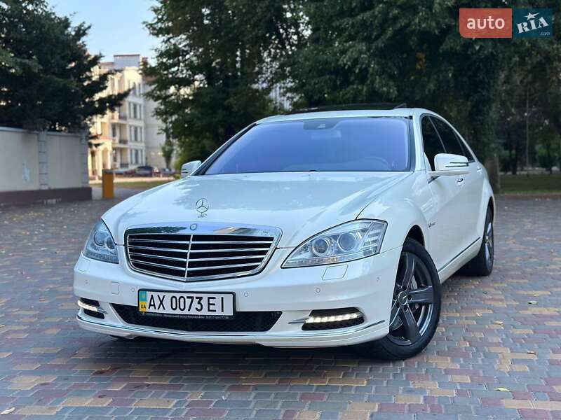 Седан Mercedes-Benz S-Class 2012 в Одессе