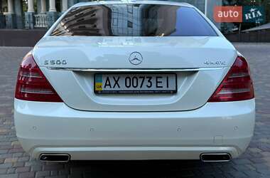 Седан Mercedes-Benz S-Class 2012 в 