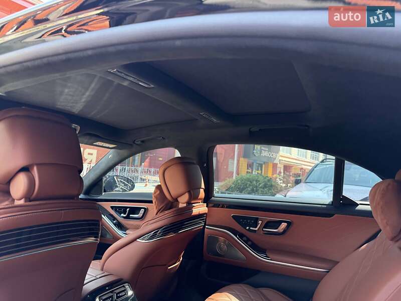 Седан Mercedes-Benz S-Class 2021 в Львове