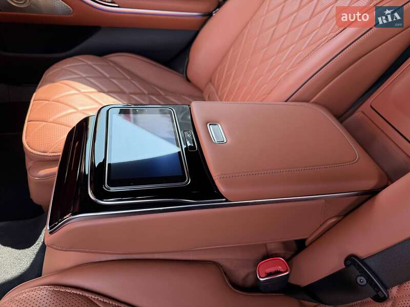 Седан Mercedes-Benz S-Class 2021 в Львове