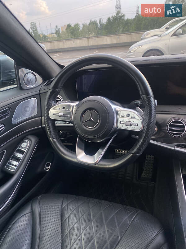 Седан Mercedes-Benz S-Class 2018 в Киеве