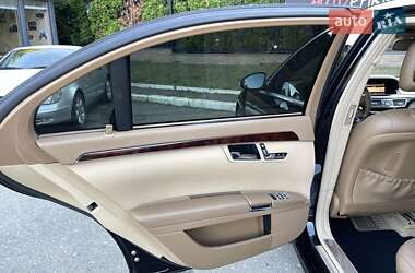 Седан Mercedes-Benz S-Class 2008 в 