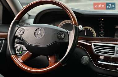 Седан Mercedes-Benz S-Class 2008 в 
