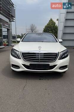 Седан Mercedes-Benz S-Class 2015 в 