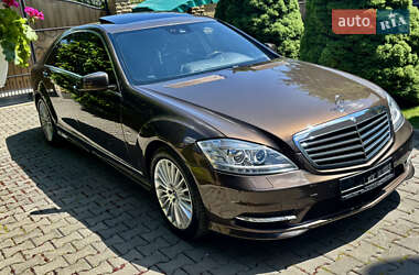 Седан Mercedes-Benz S-Class 2011 в 