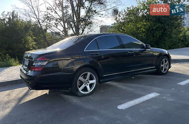 Седан Mercedes-Benz S-Class 2008 в 