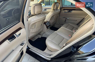 Седан Mercedes-Benz S-Class 2012 в 