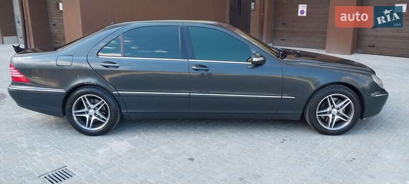 Седан Mercedes-Benz S-Class 2003 в Ивано-Франковске