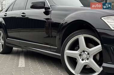 Седан Mercedes-Benz S-Class 2009 в 