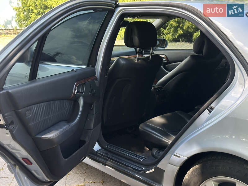 Седан Mercedes-Benz S-Class 2004 в Рожнятове
