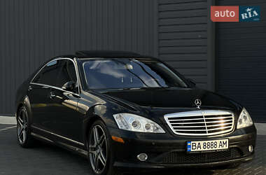 Седан Mercedes-Benz S-Class 2008 в 