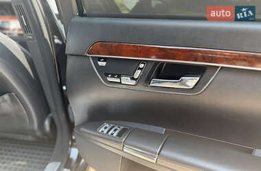 Седан Mercedes-Benz S-Class 2008 в 