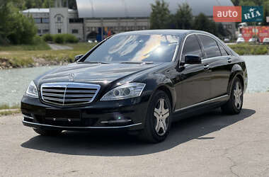 Седан Mercedes-Benz S-Class 2012 в Днепре