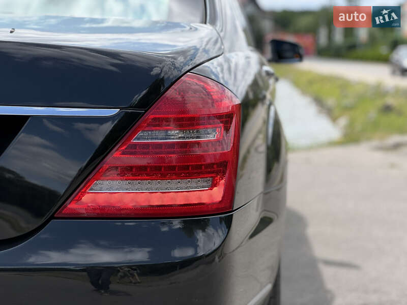 Седан Mercedes-Benz S-Class 2012 в Днепре