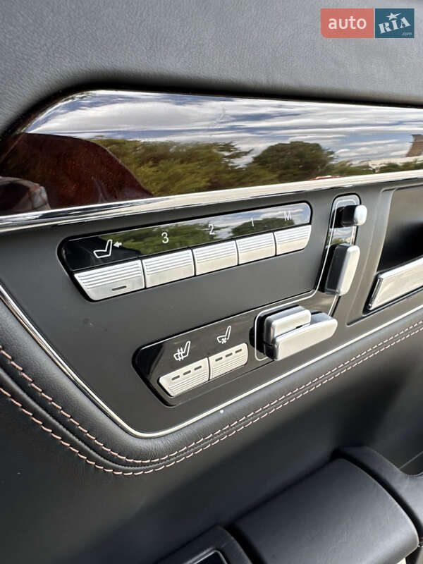 Седан Mercedes-Benz S-Class 2012 в Днепре