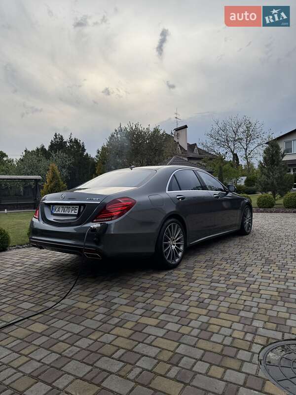 Седан Mercedes-Benz S-Class 2017 в Киеве