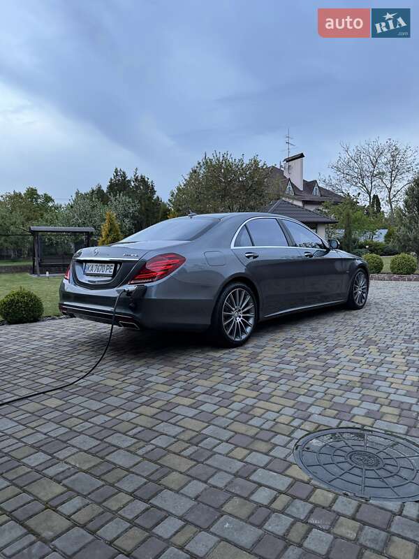 Седан Mercedes-Benz S-Class 2017 в Киеве