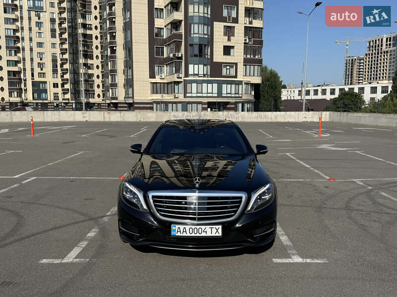 Седан Mercedes-Benz S-Class 2015 в 