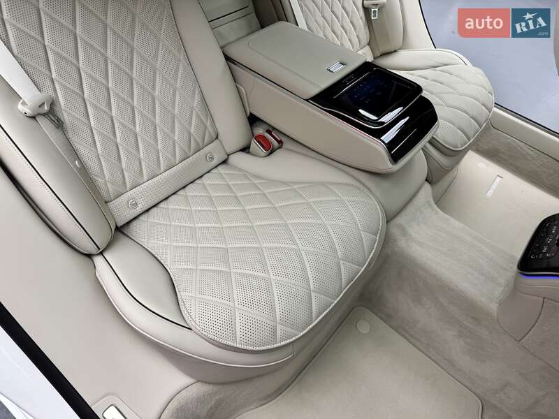 Седан Mercedes-Benz S-Class 2023 в Киеве