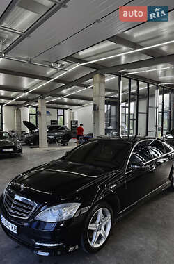 Седан Mercedes-Benz S-Class 2010 в Ровно