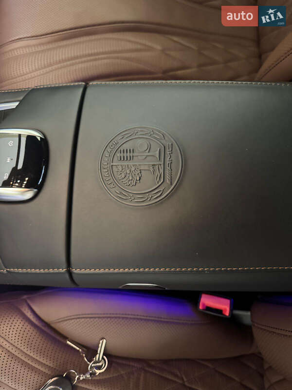 Седан Mercedes-Benz S-Class 2018 в Ровно