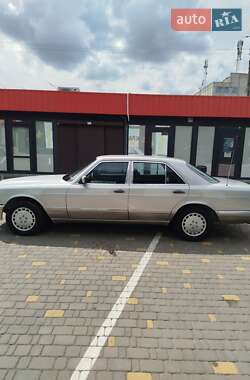 Седан Mercedes-Benz S-Class 1988 в 