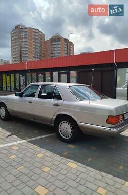 Седан Mercedes-Benz S-Class 1988 в 