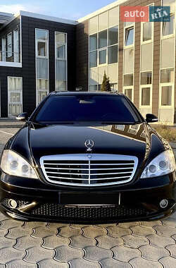 Седан Mercedes-Benz S-Class 2007 в 