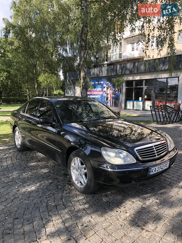 Mercedes-Benz S-Class 2001