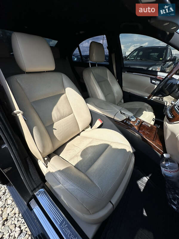 Седан Mercedes-Benz S-Class 2010 в Ивано-Франковске