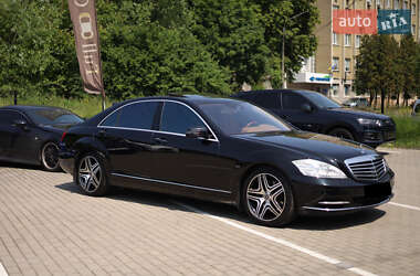 Седан Mercedes-Benz S-Class 2011 в Львові