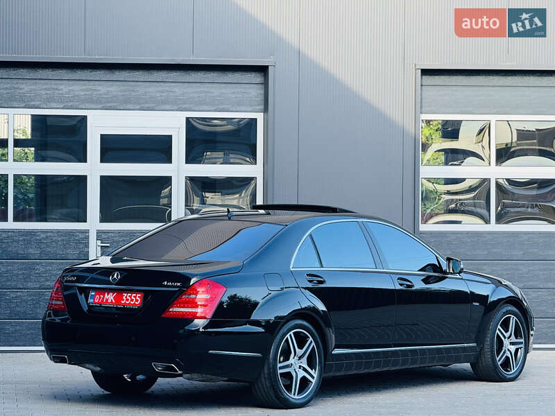 Седан Mercedes-Benz S-Class 2011 в Мукачево
