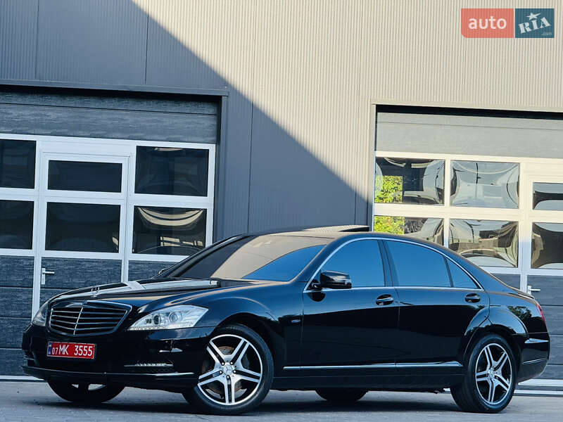 Седан Mercedes-Benz S-Class 2011 в Мукачево