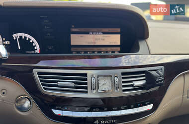 Седан Mercedes-Benz S-Class 2011 в 
