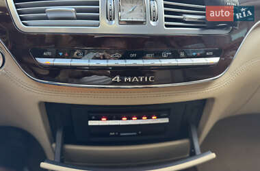 Седан Mercedes-Benz S-Class 2011 в 