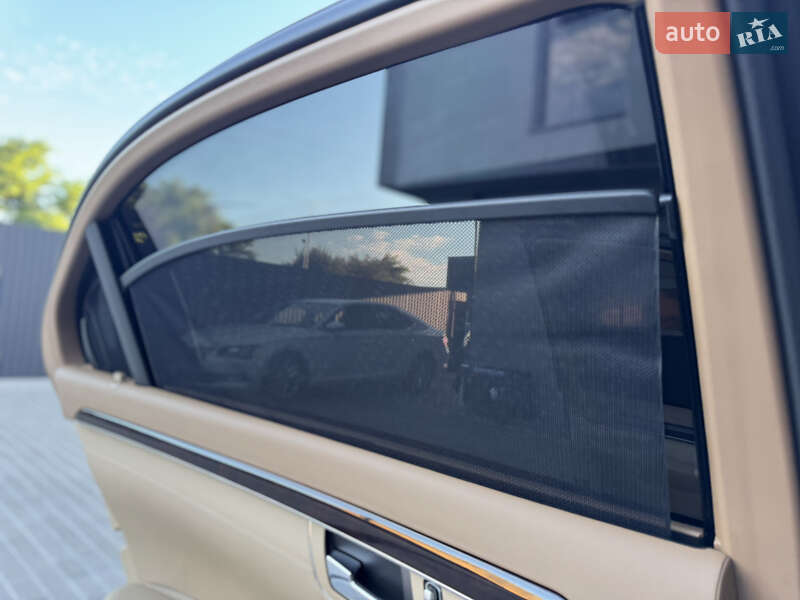 Седан Mercedes-Benz S-Class 2011 в Мукачево