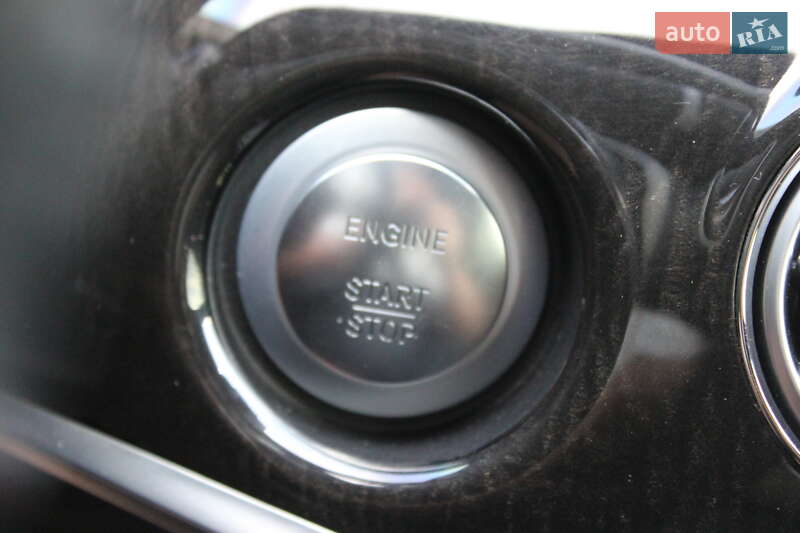 Седан Mercedes-Benz S-Class 2014 в Днепре