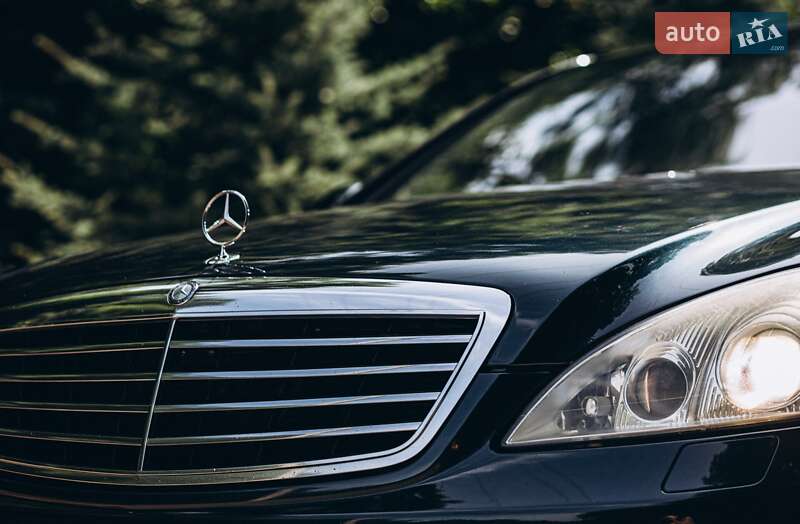 Седан Mercedes-Benz S-Class 2006 в Залещиках