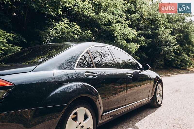 Седан Mercedes-Benz S-Class 2006 в Залещиках