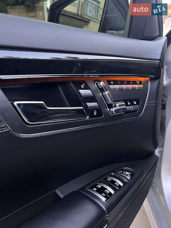 Седан Mercedes-Benz S-Class 2011 в Одесі