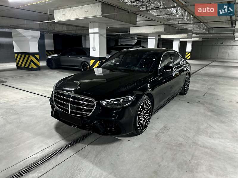 Mercedes-Benz S-Class 2021